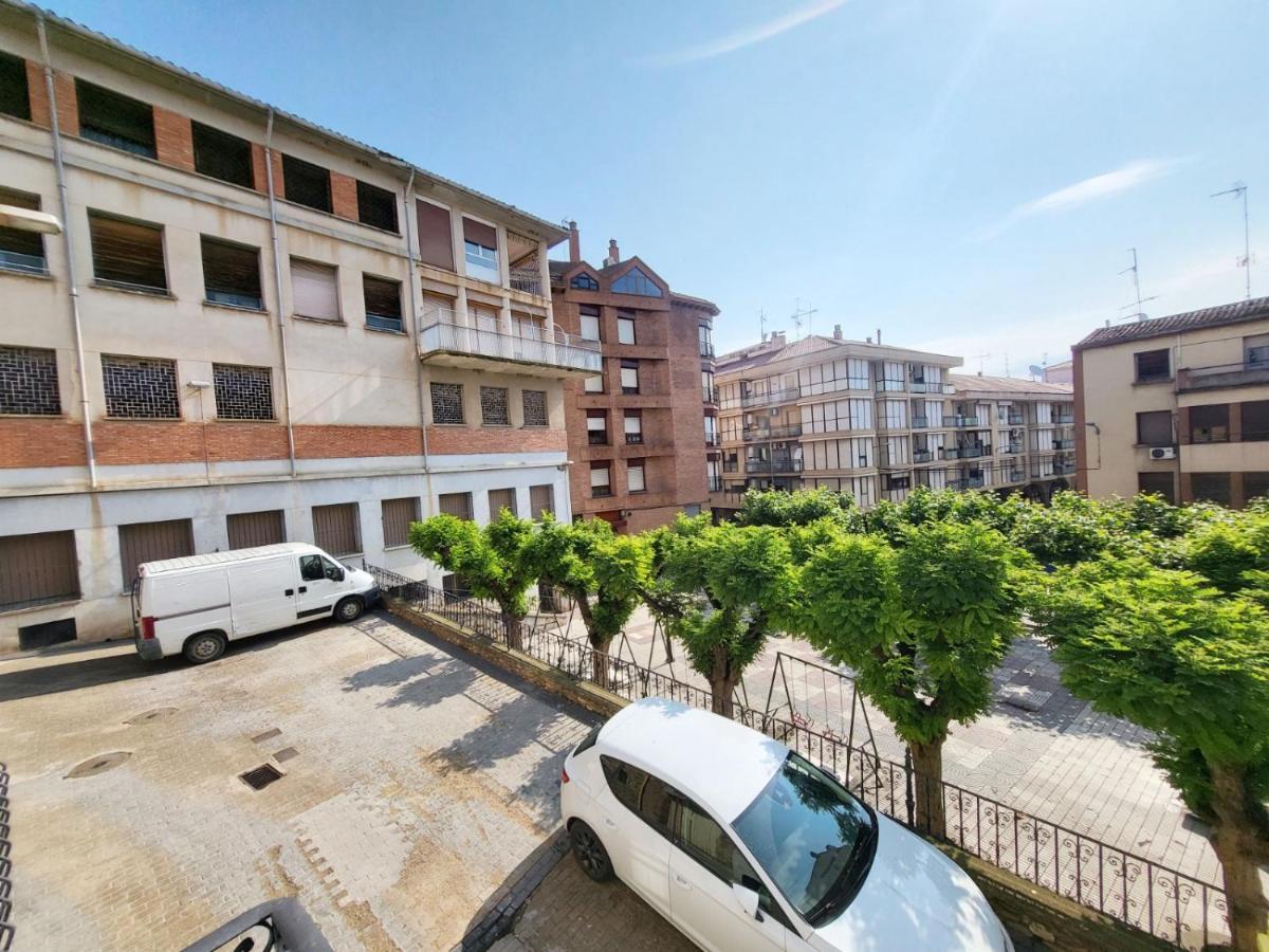 Apartamento Del Puente Autol Bagian luar foto